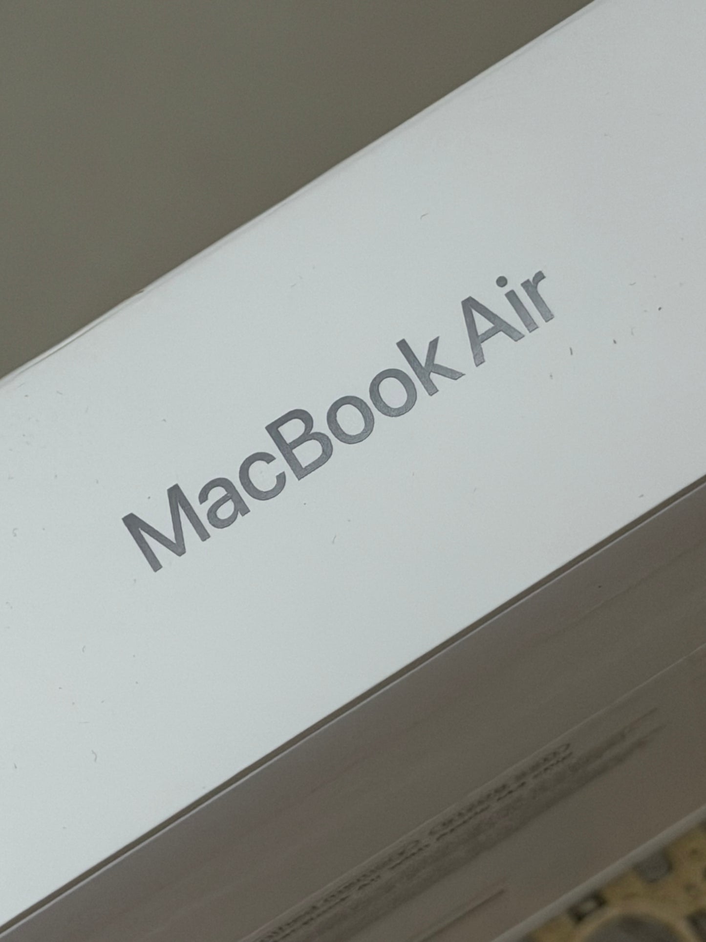 BRANDNEW UNIT | MacBook Air M5 chip 24GB - 1TB SSD