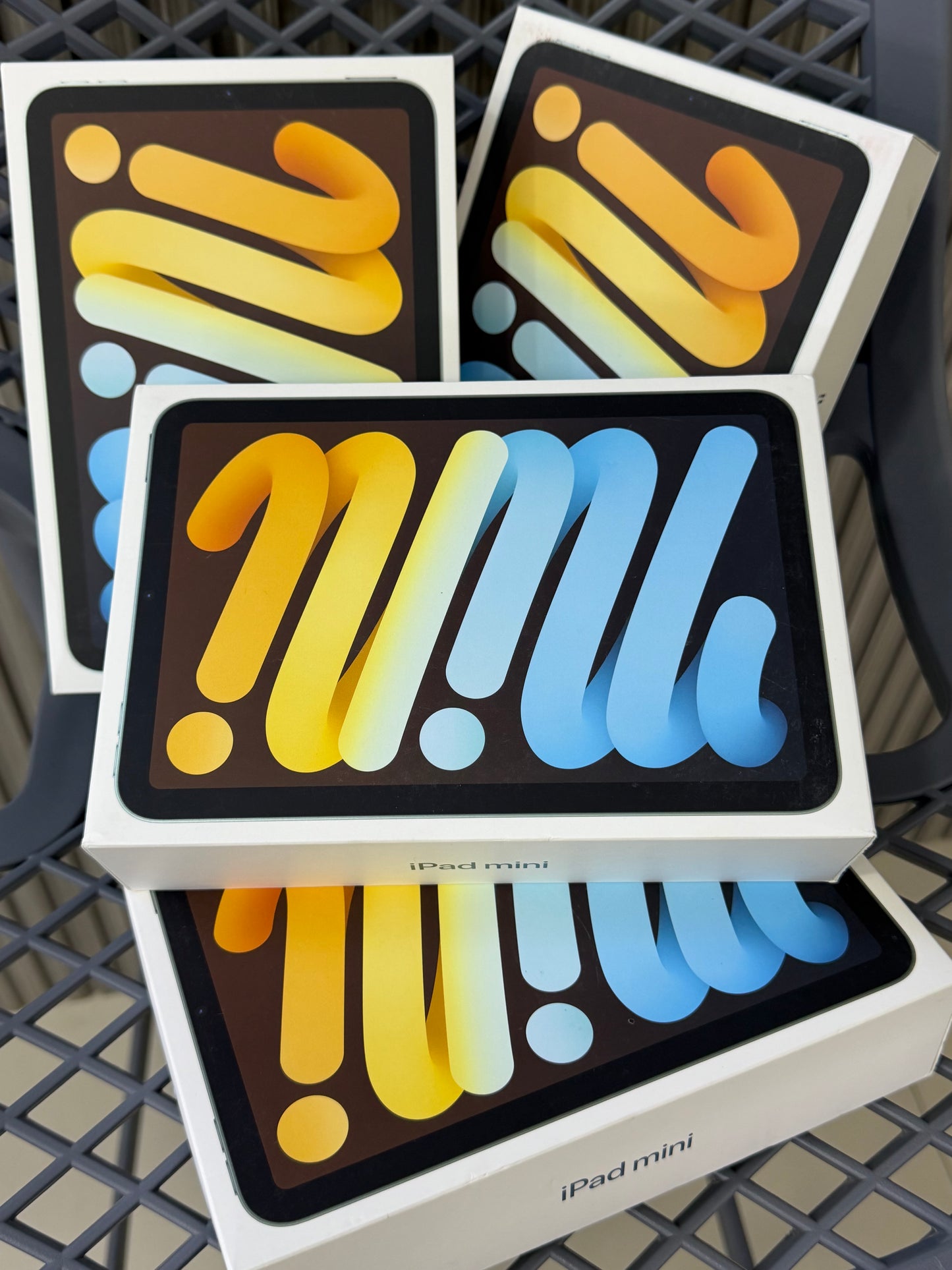 BRANDNEW UNIT | IPAD MINI 7 (A17 PRO) 128GB WITH CELLULAR