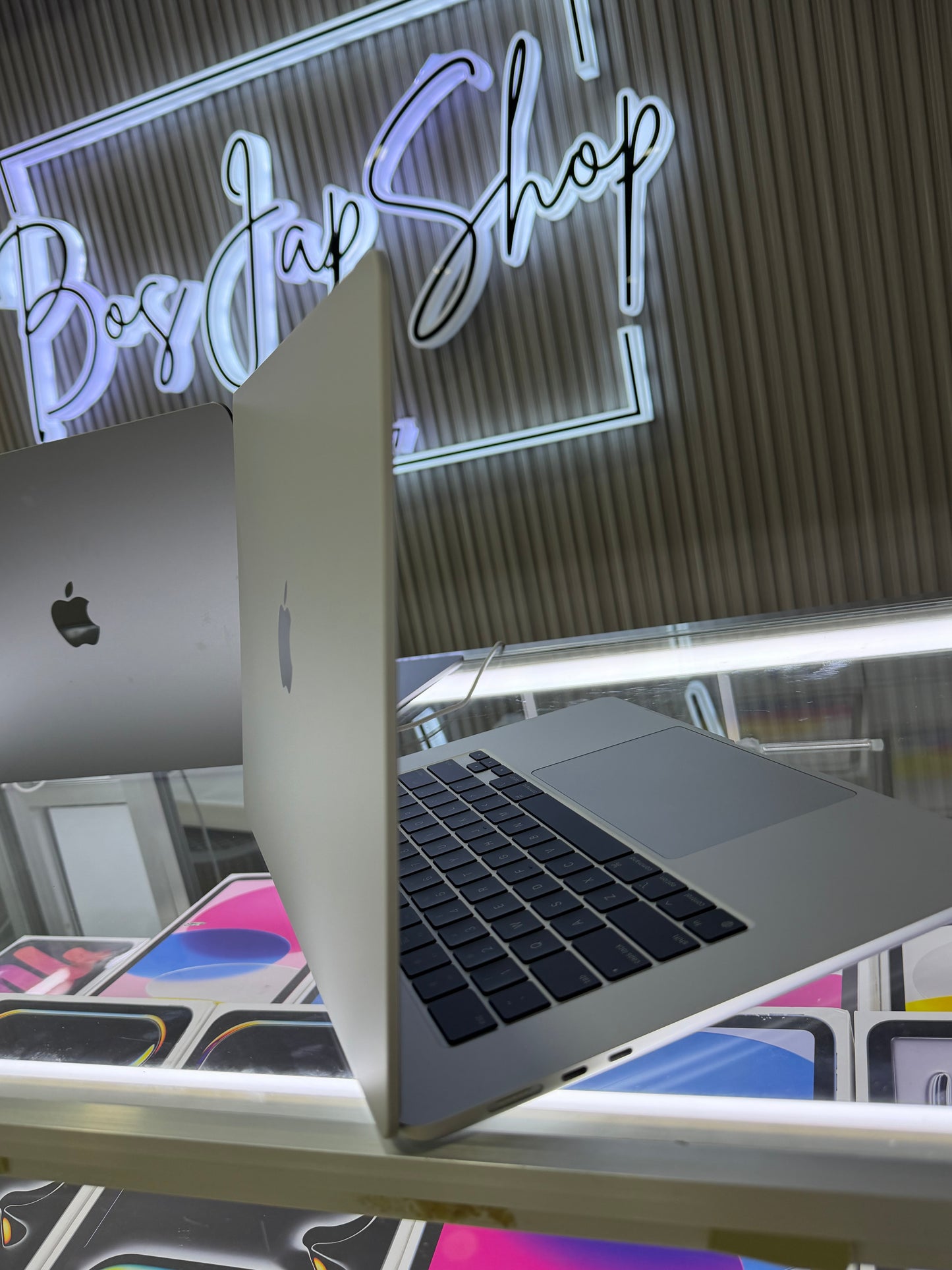 15-inch MacBook Air M2 512GB 8GB  (OPEN BOX UNIT)