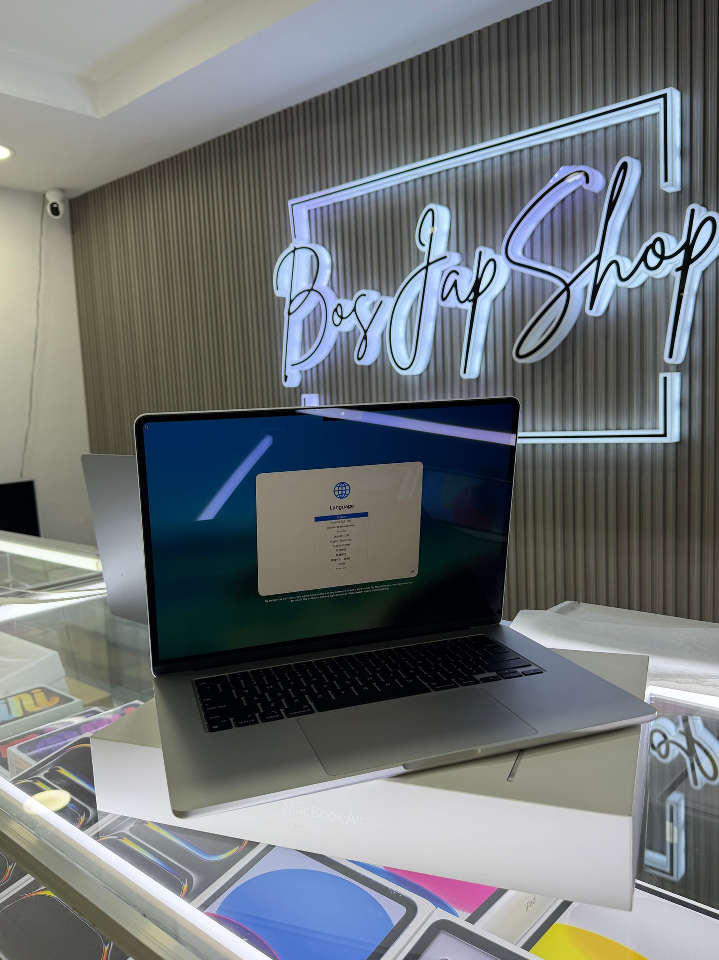 15-inch MacBook Air M2 512GB 8GB  (OPEN BOX UNIT)