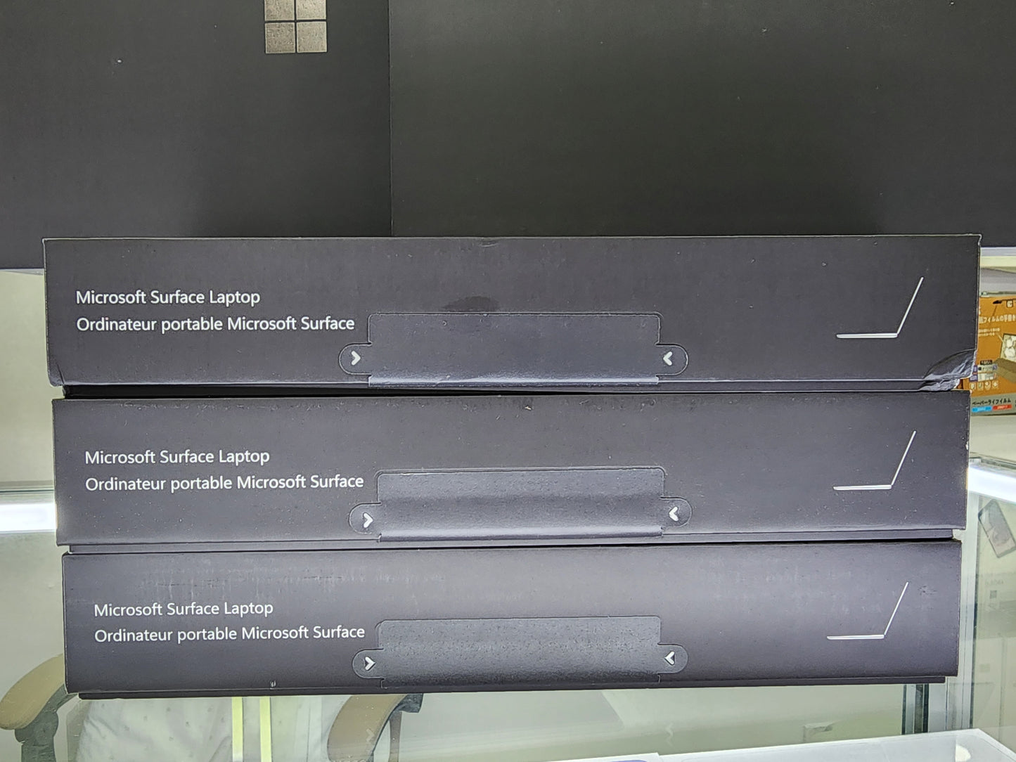 BRANDNEW UNIT | Microsoft Surface Laptop 13.8 (7th gen).