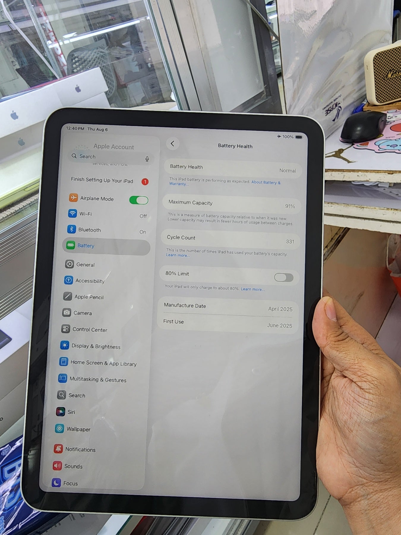 iPad 11th Gen - 128GB (USED UNIT)